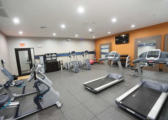 Hampton Inn & Suites Stillwater West